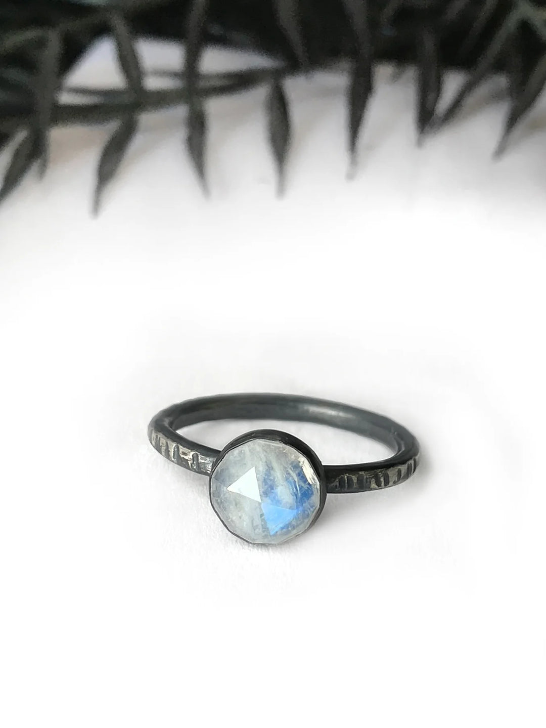 White Moonstone Ring - 8mm