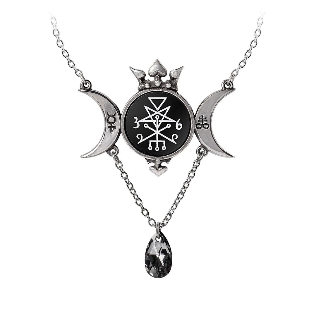 Wycca Queen Necklace