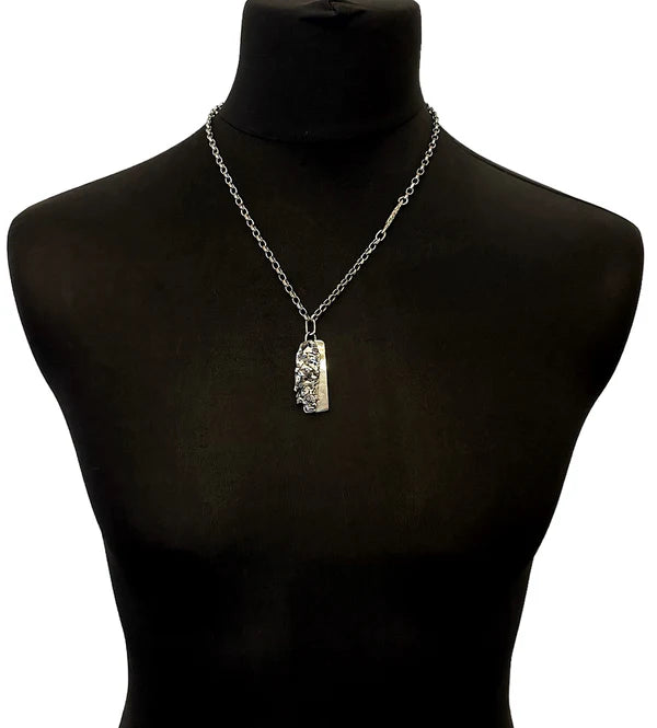 Nuru Solid Silver Pendant Necklace - NX12